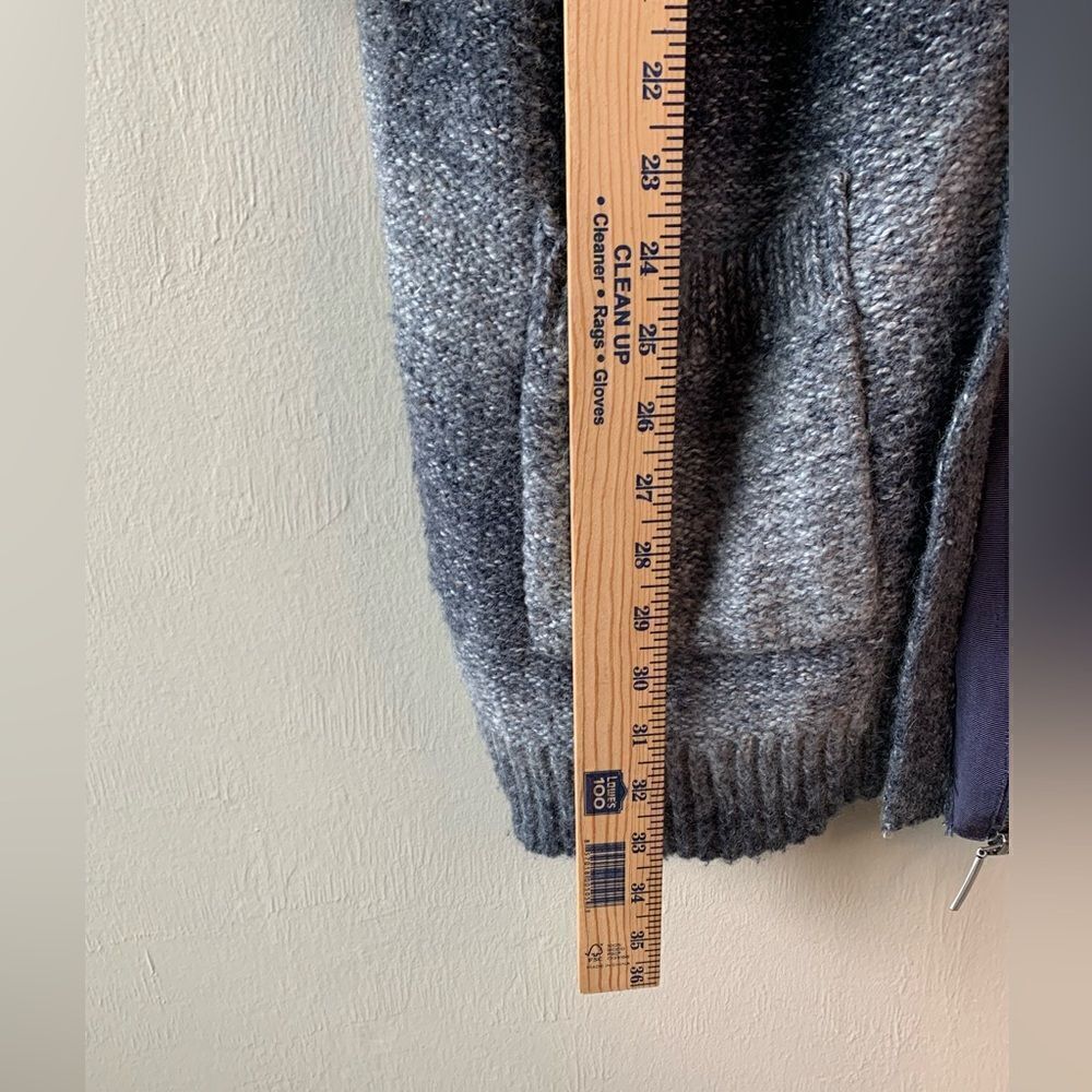 Space-Dyed Blue Zip-Up Sweater size 3 (L) - Picture 9 of 10